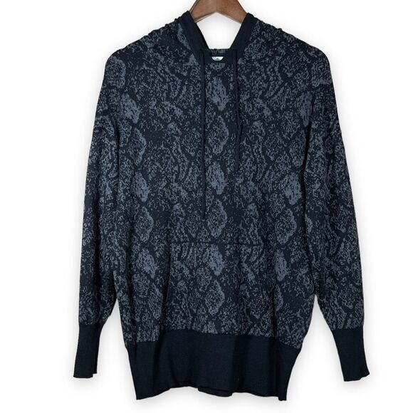 John + Jenn Size S Dylan Hoodie Tunic Sweater Pullover Black Gray Python Print - Picture 1 of 13